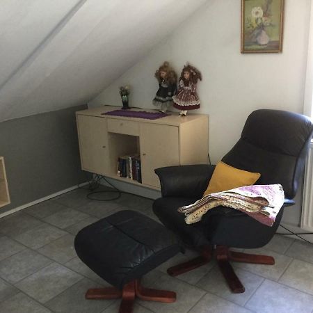 Anesminde Lägenhet Give Exteriör bild