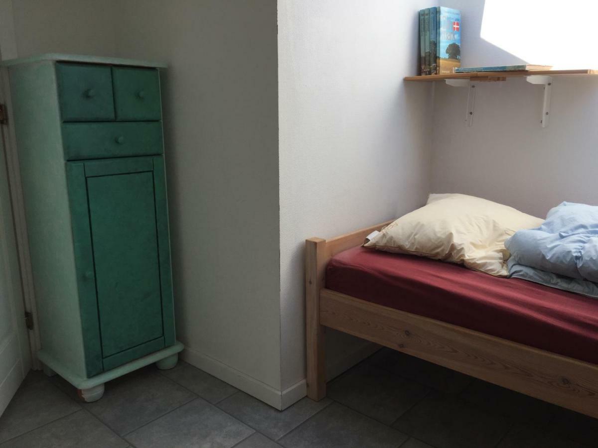 Anesminde Lägenhet Give Exteriör bild